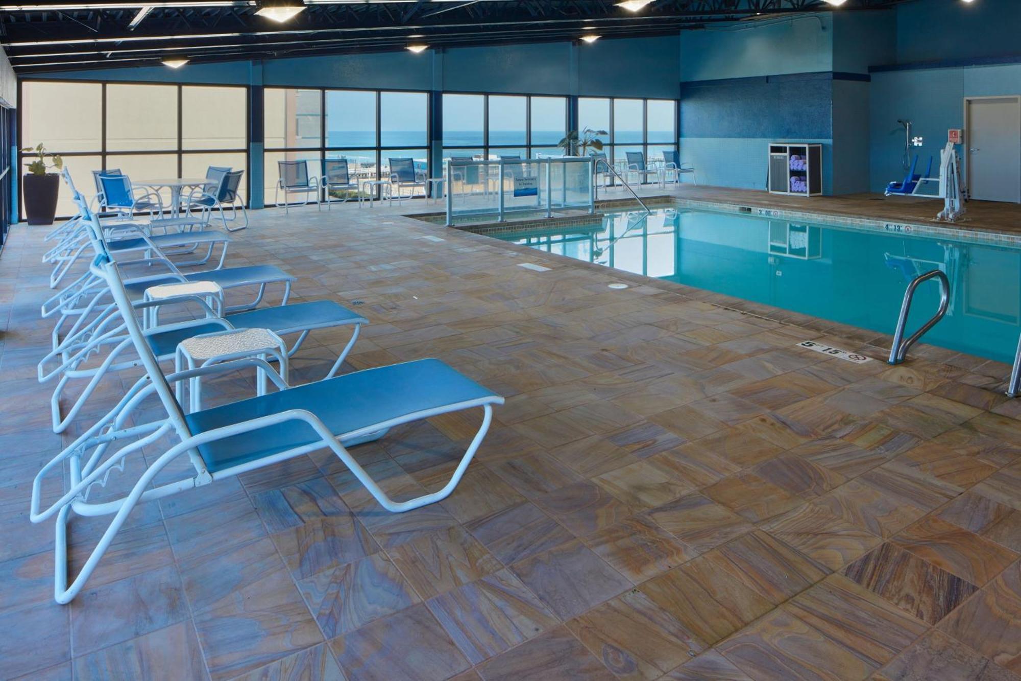 Four Points By Sheraton Virginia Beach Oceanfront Exterior photo