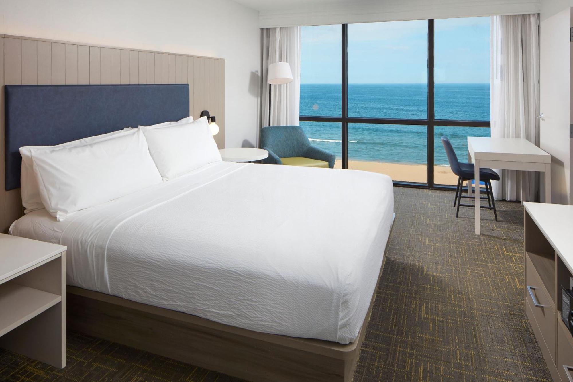 Four Points By Sheraton Virginia Beach Oceanfront Exterior photo