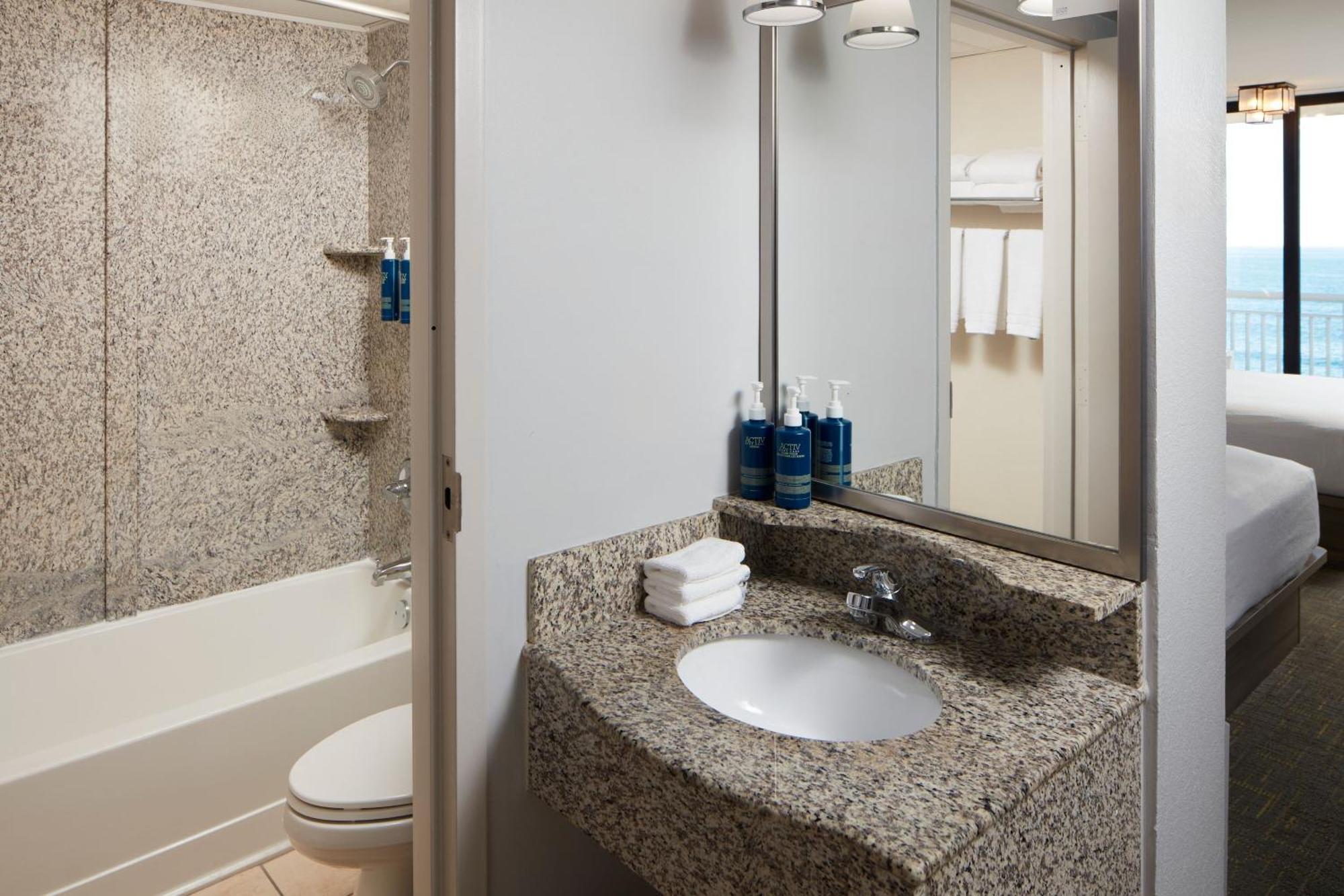 Four Points By Sheraton Virginia Beach Oceanfront Exterior photo