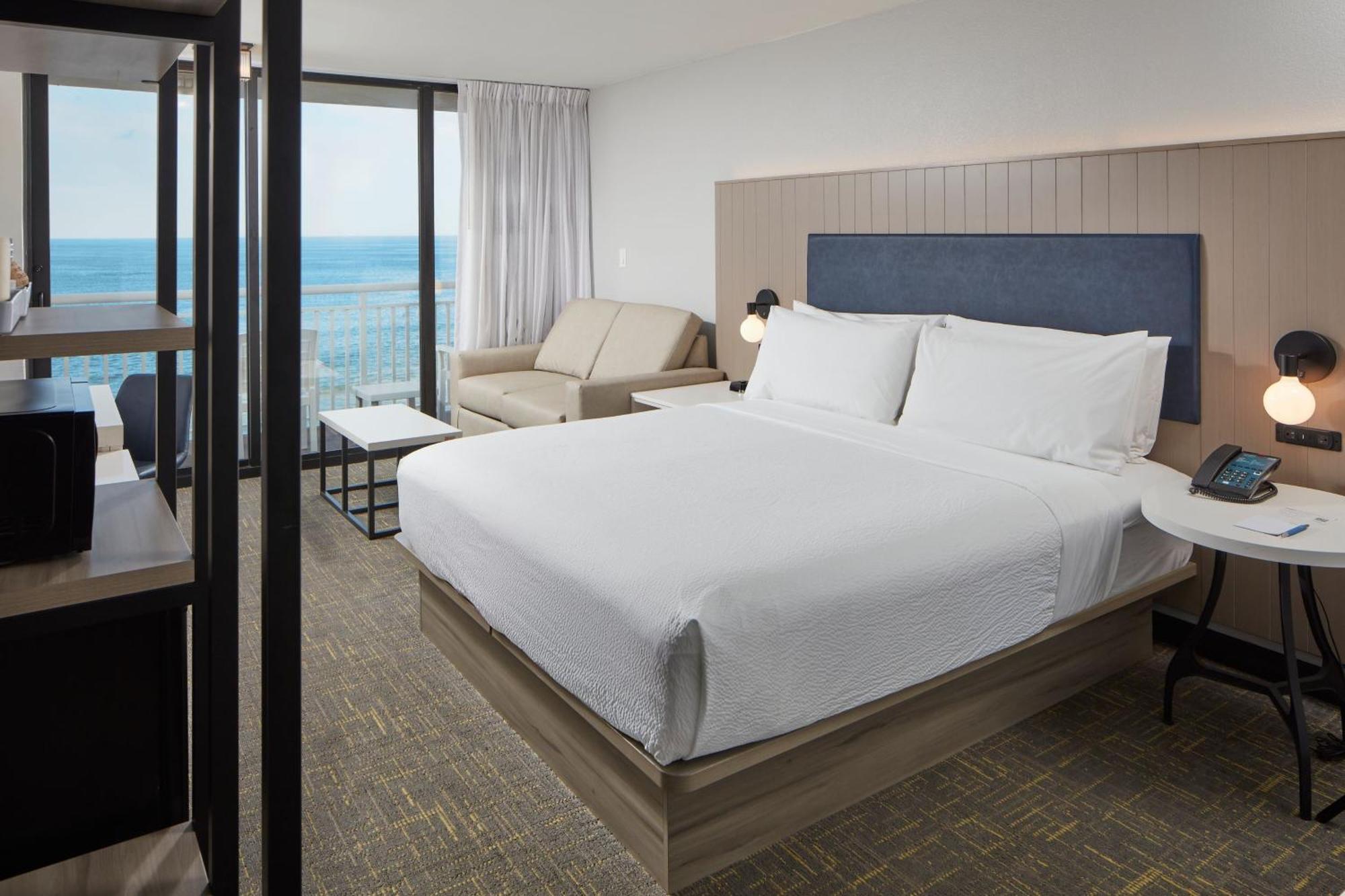 Four Points By Sheraton Virginia Beach Oceanfront Exterior photo
