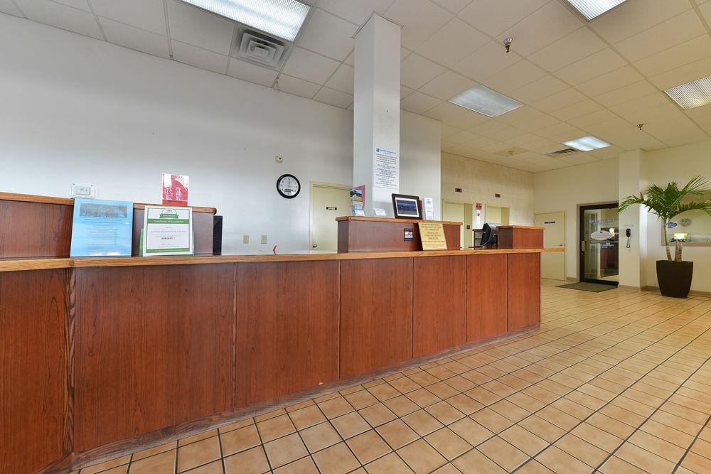 Four Points By Sheraton Virginia Beach Oceanfront Exterior photo